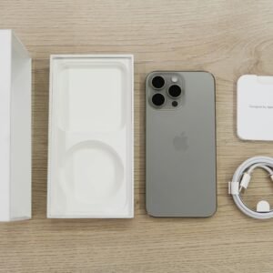 iPhone 15 Pro 128 Go - Smartphone Reconditionné Apple Titane Écran 6,1" Action Button