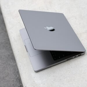 💻 MacBook Pro 14″ M3 Pro – Écran XDR | 11 Cœurs CPU | 14 Cœurs GPU